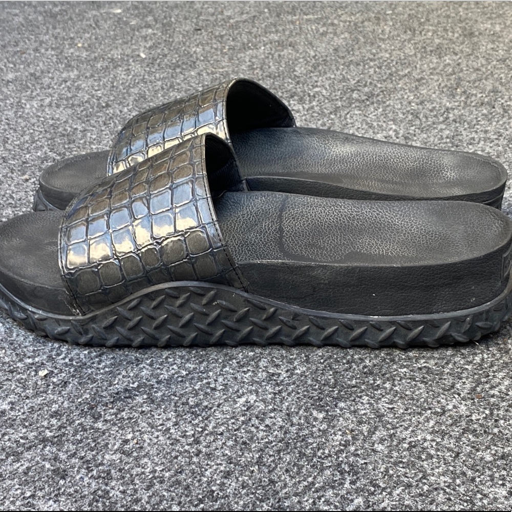 Eytys platform sandals collab w H&M